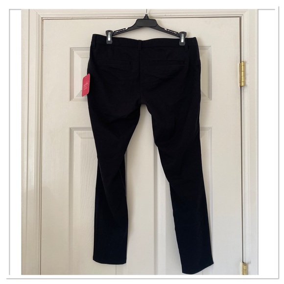 Under Belly Ankle Skinny Isabel Maternity Trousers by Ingrid & Isabel - Picture 5 of 5